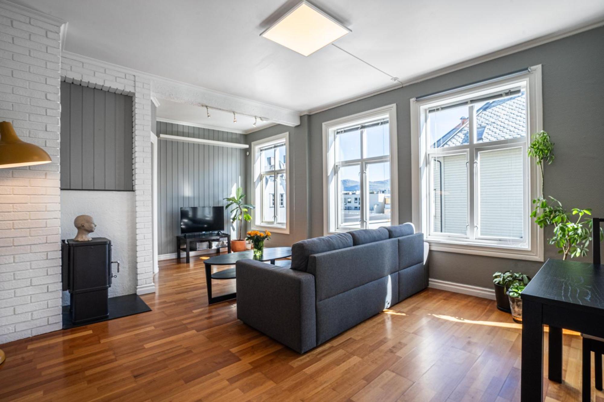 Sunny Apartment In Alesund City Exterior photo