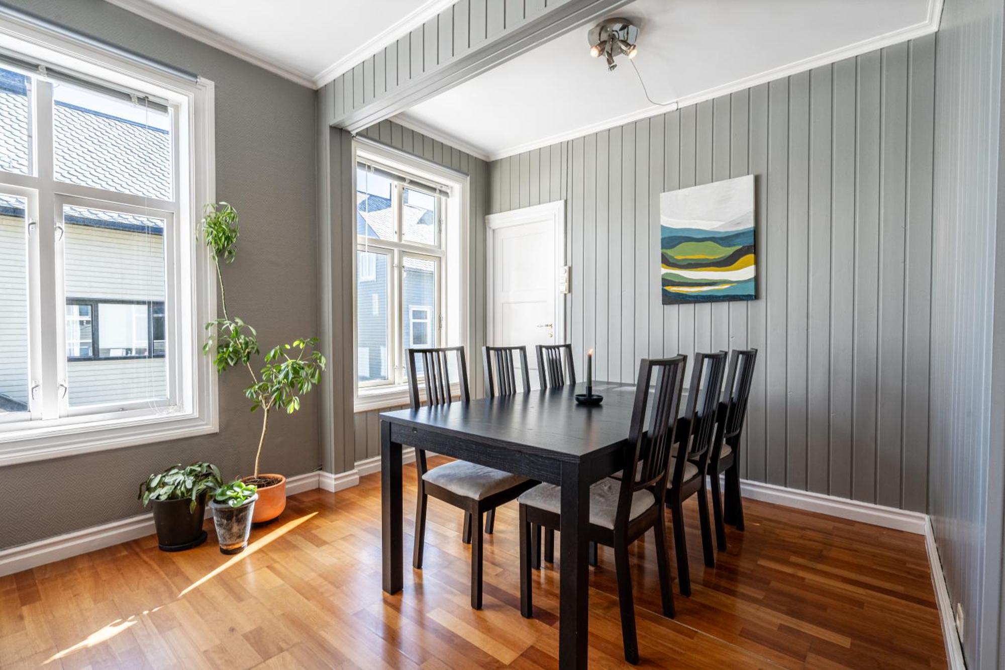 Sunny Apartment In Alesund City Exterior photo